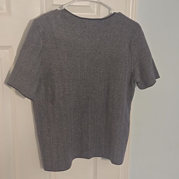 Saks fifth ave womens sweater top size large - Picture 4 of 4